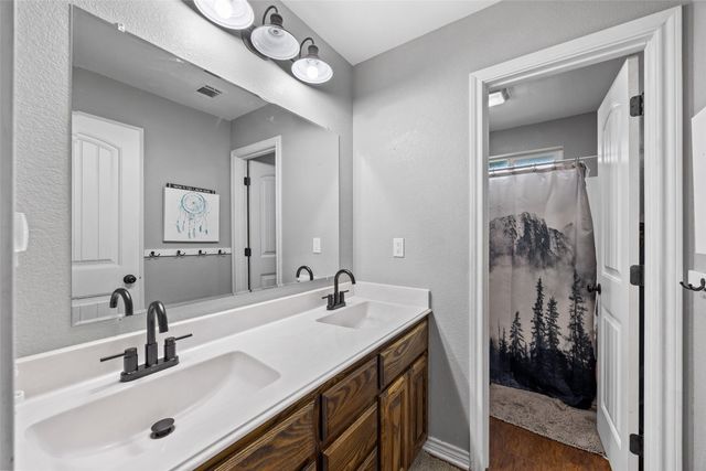 925 Wild Road, Van Alstyne, TX 75495