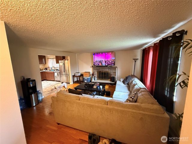 1011 E 68th, Tacoma, WA 98404