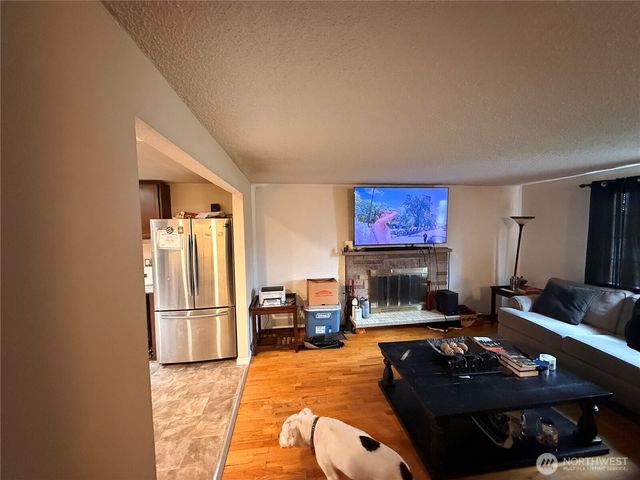 1011 E 68th, Tacoma, WA 98404