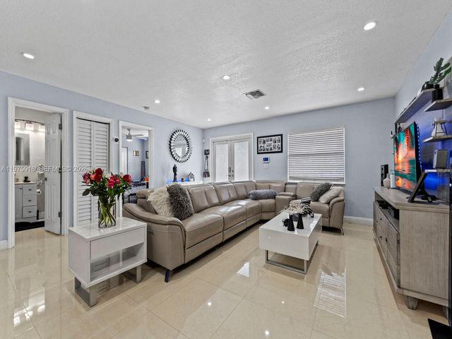 30236 SW 148th Pl, Homestead, FL 33033