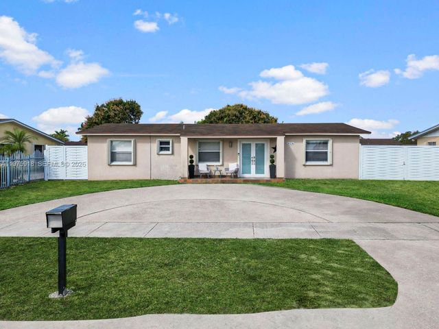 30236 SW 148th Pl, Homestead, FL 33033