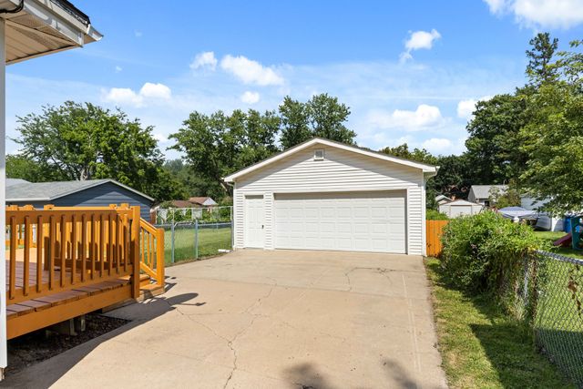 3851 43rd Street, Des Moines, IA 50310