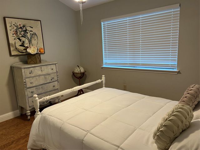 5819 Timbercrest Drive, Arlington, TX 76017