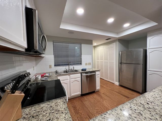 5819 Timbercrest Drive, Arlington, TX 76017