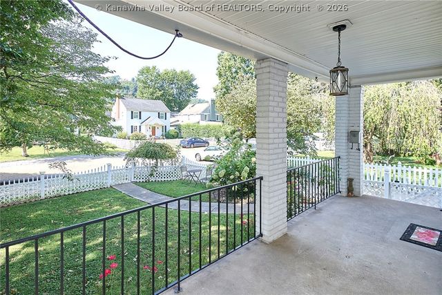 4004 Noyes Avenue, Charleston, WV 25304