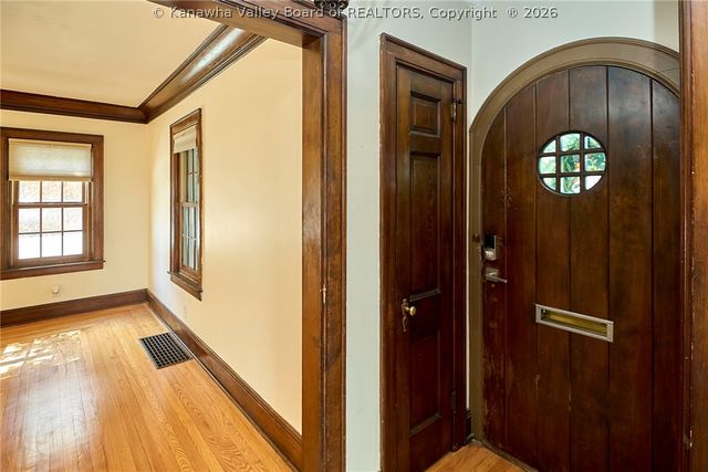 4004 Noyes Avenue, Charleston, WV 25304