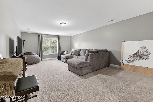 110 Aspen Drive, Lenoir City, TN 37771