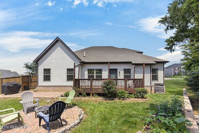 110 Aspen Drive, Lenoir City, TN 37771
