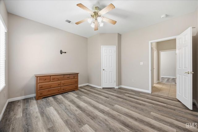 10115 Salerosa Court, Bakersfield, CA 93312
