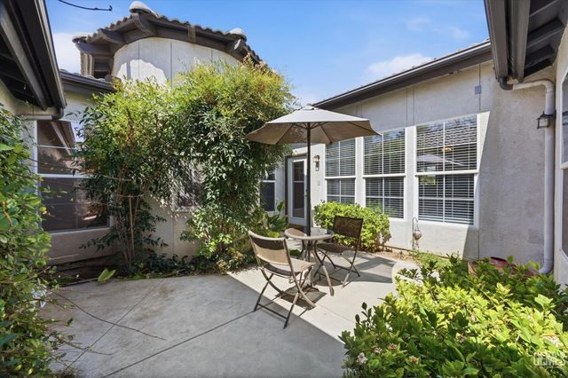 10115 Salerosa Court, Bakersfield, CA 93312