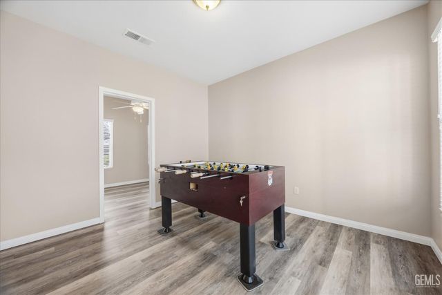 10115 Salerosa Court, Bakersfield, CA 93312
