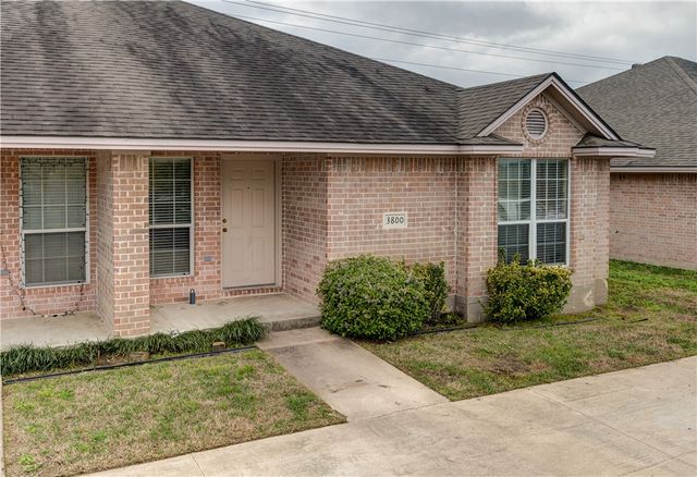 3746 Oldenburg Lane, College Station, TX 77845