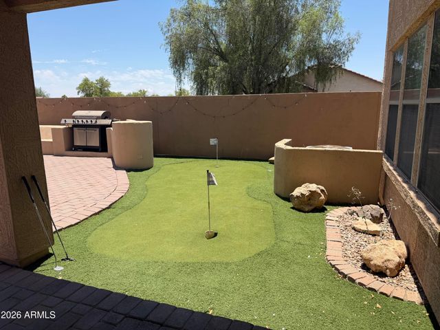 2221 N 94th Avenue, Phoenix, AZ 85037