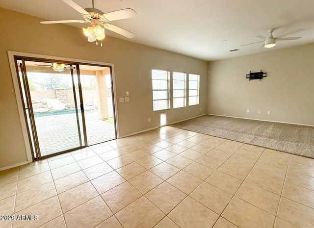 2221 N 94th Avenue, Phoenix, AZ 85037