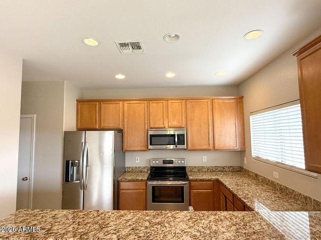 2221 N 94th Avenue, Phoenix, AZ 85037