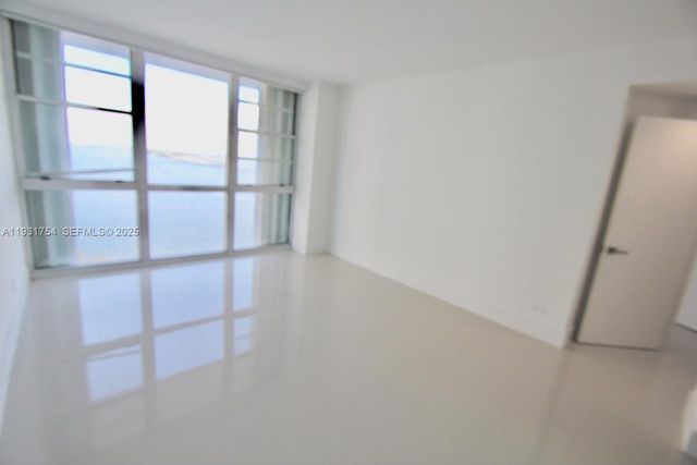 2451 Brickell Ave 16J, Miami, FL 33129