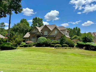11 Sanibel Oaks Drive, Simpsonville, SC 29680