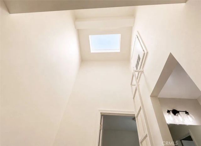 917 S Catalina 5, Los Angeles, CA 90006