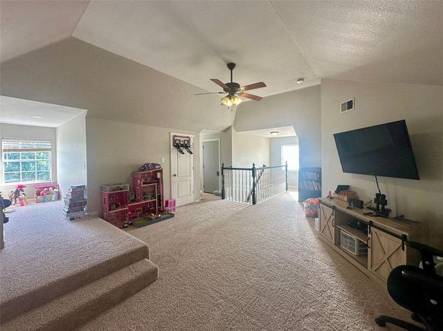 1148 Pleasant Oaks Drive, Lewisville, TX 75067
