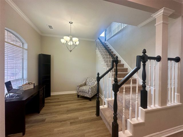 1148 Pleasant Oaks Drive, Lewisville, TX 75067
