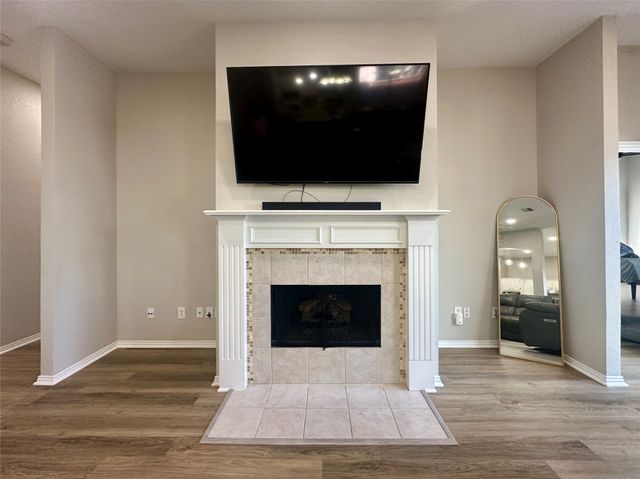 1148 Pleasant Oaks Drive, Lewisville, TX 75067