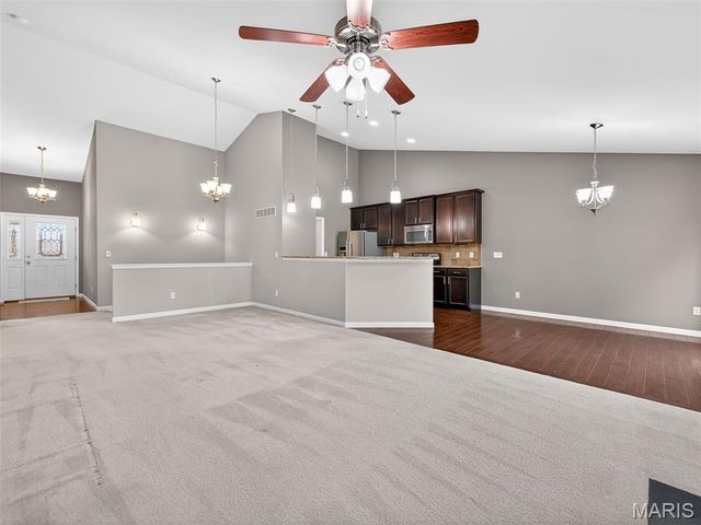 468 Angelique Place, St Charles, MO 63303