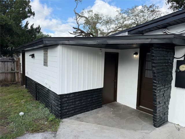 4235 EDGEWATER DRIVE, Orlando, FL 32804