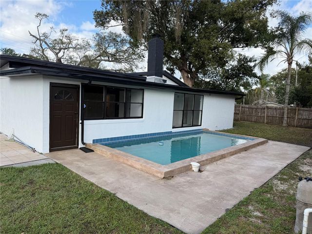 4235 EDGEWATER DRIVE, Orlando, FL 32804