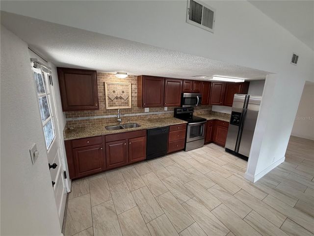 4235 EDGEWATER DRIVE, Orlando, FL 32804