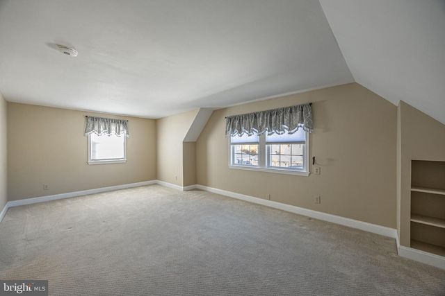 1243 LINDEN AVE, Baltimore, MD 21227