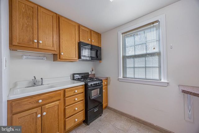 1243 LINDEN AVE, Baltimore, MD 21227