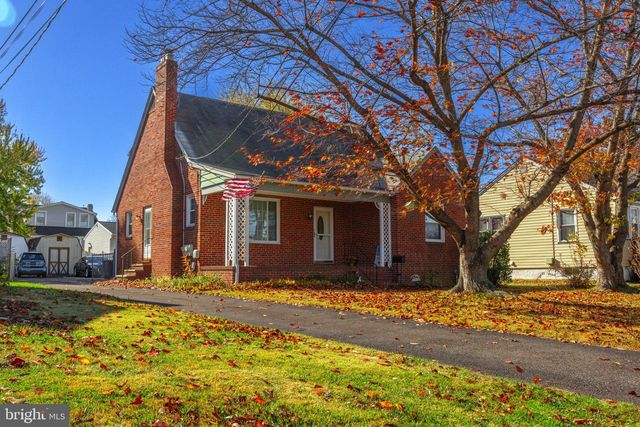 1243 LINDEN AVE, Baltimore, MD 21227