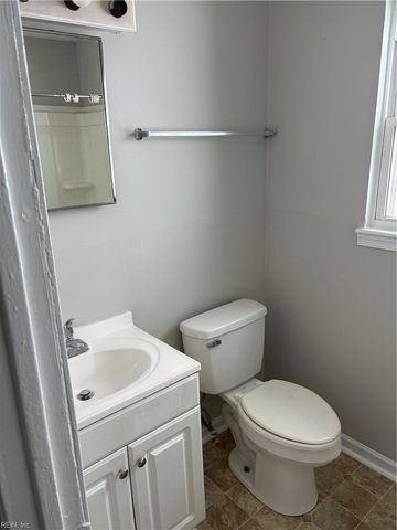 1112 36 ST, Newport News, VA 23607