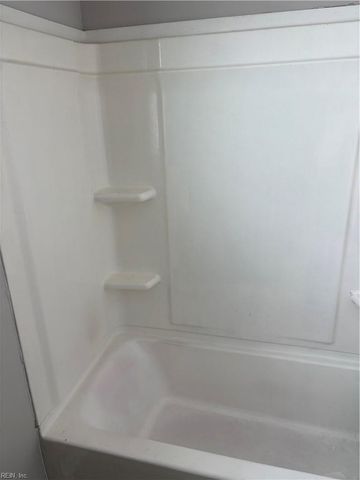 1112 36 ST, Newport News, VA 23607