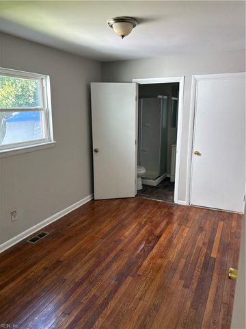 1112 36 ST, Newport News, VA 23607