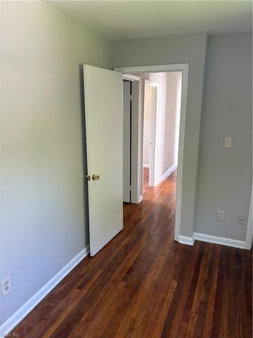1112 36 ST, Newport News, VA 23607