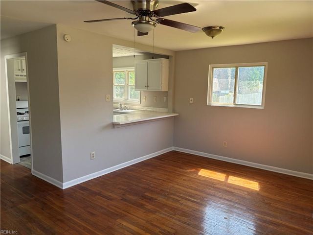 1112 36 ST, Newport News, VA 23607