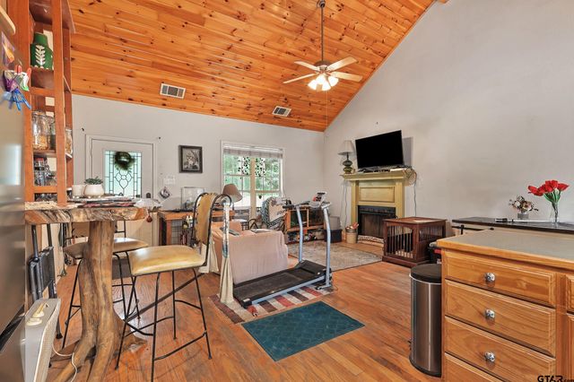 144 PR 7049, Holly Lake Ranch, TX 75765