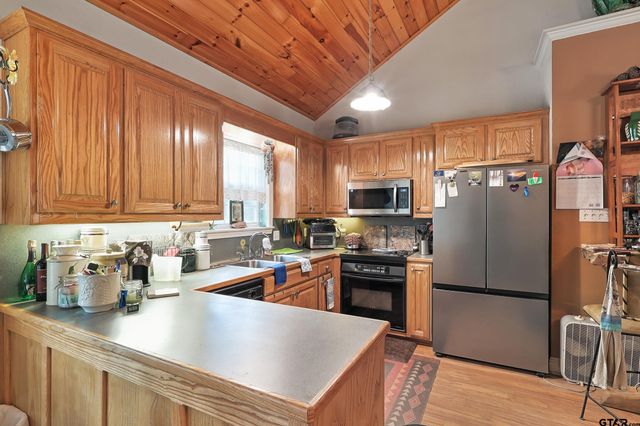 144 PR 7049, Holly Lake Ranch, TX 75765