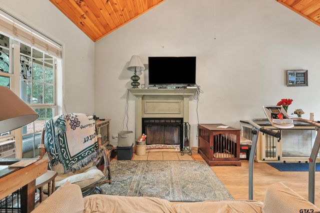144 PR 7049, Holly Lake Ranch, TX 75765