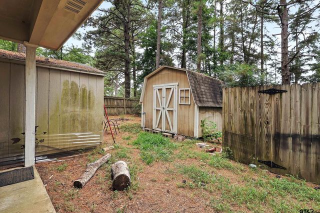 144 PR 7049, Holly Lake Ranch, TX 75765