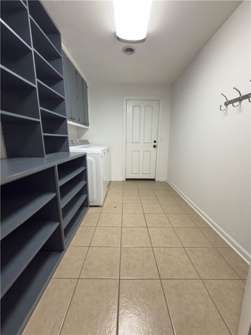 2713 W Fir Street, Rogers, AR 72758