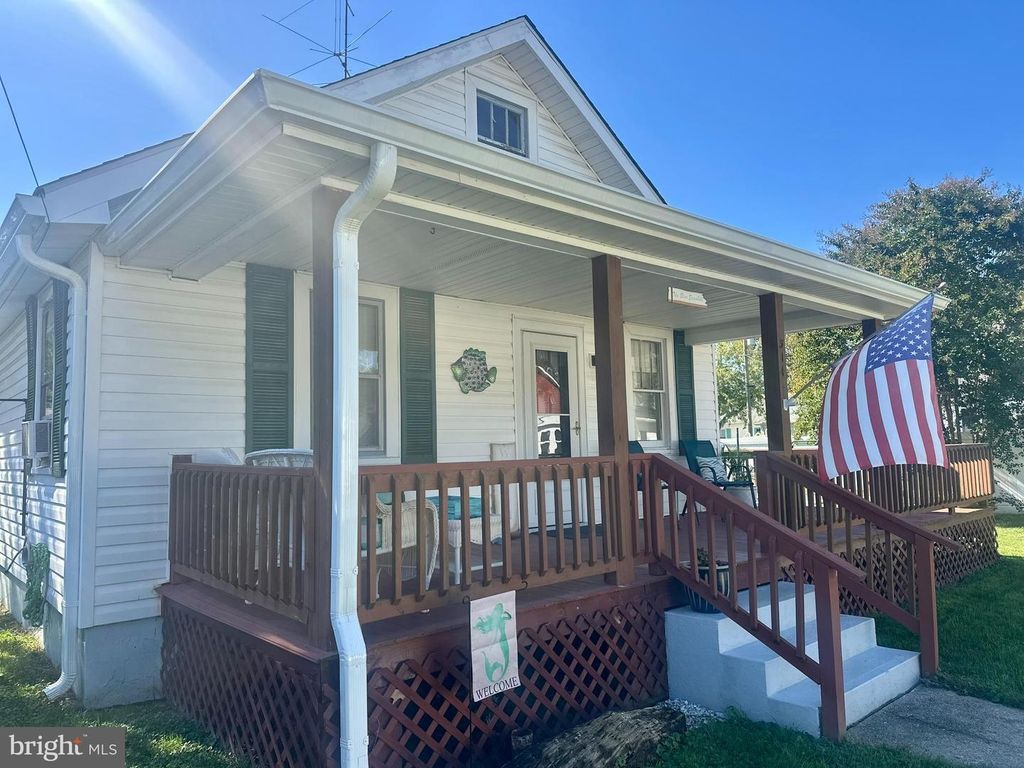 314 LAFAYETTE ST, Colonial Beach, VA 22443