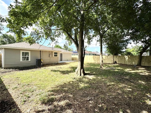 1106 Aubert Street, Houston, TX 77017