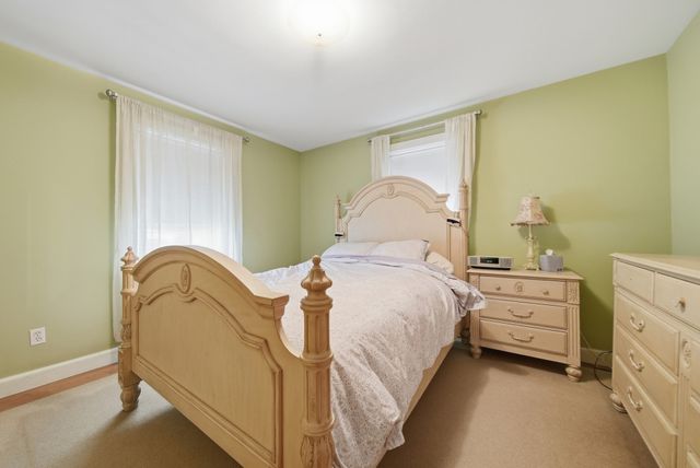 74 Plimpton Ave, Norwood, MA 02062