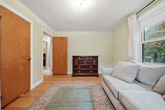 74 Plimpton Ave, Norwood, MA 02062