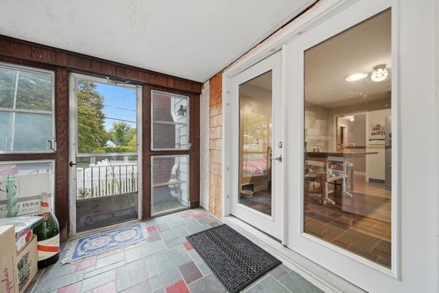 74 Plimpton Ave, Norwood, MA 02062
