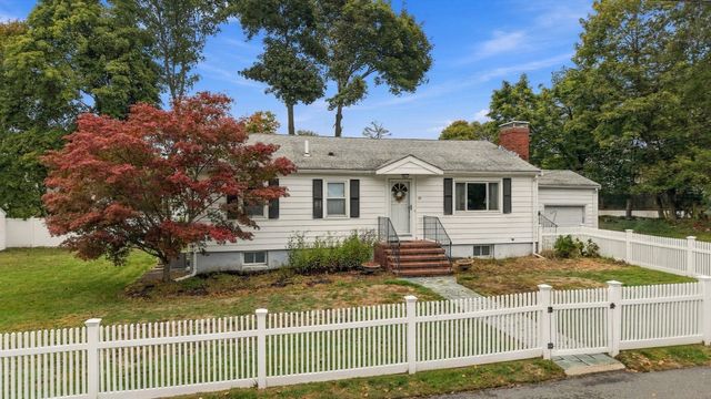 74 Plimpton Ave, Norwood, MA 02062