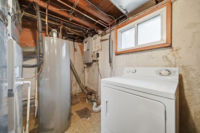 74 Plimpton Ave, Norwood, MA 02062