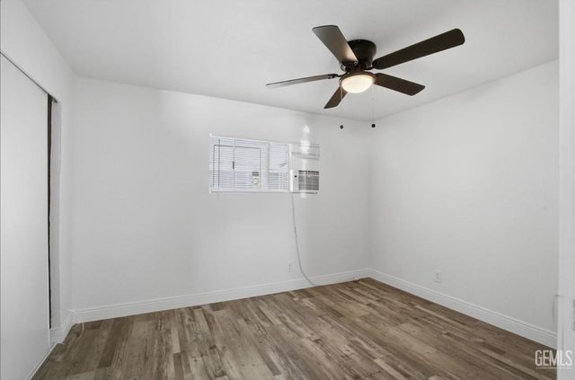 420 Oswell Street 37, Bakersfield, CA 93307